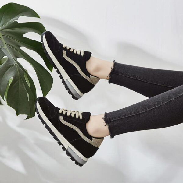 Small Feet Inner Heel Causal Shoes TS179 - Image 2