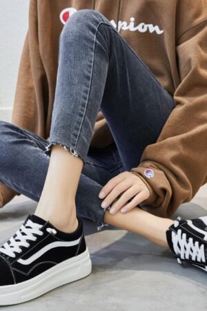 Small Size Thicksole Suede Casual Shoes TS186